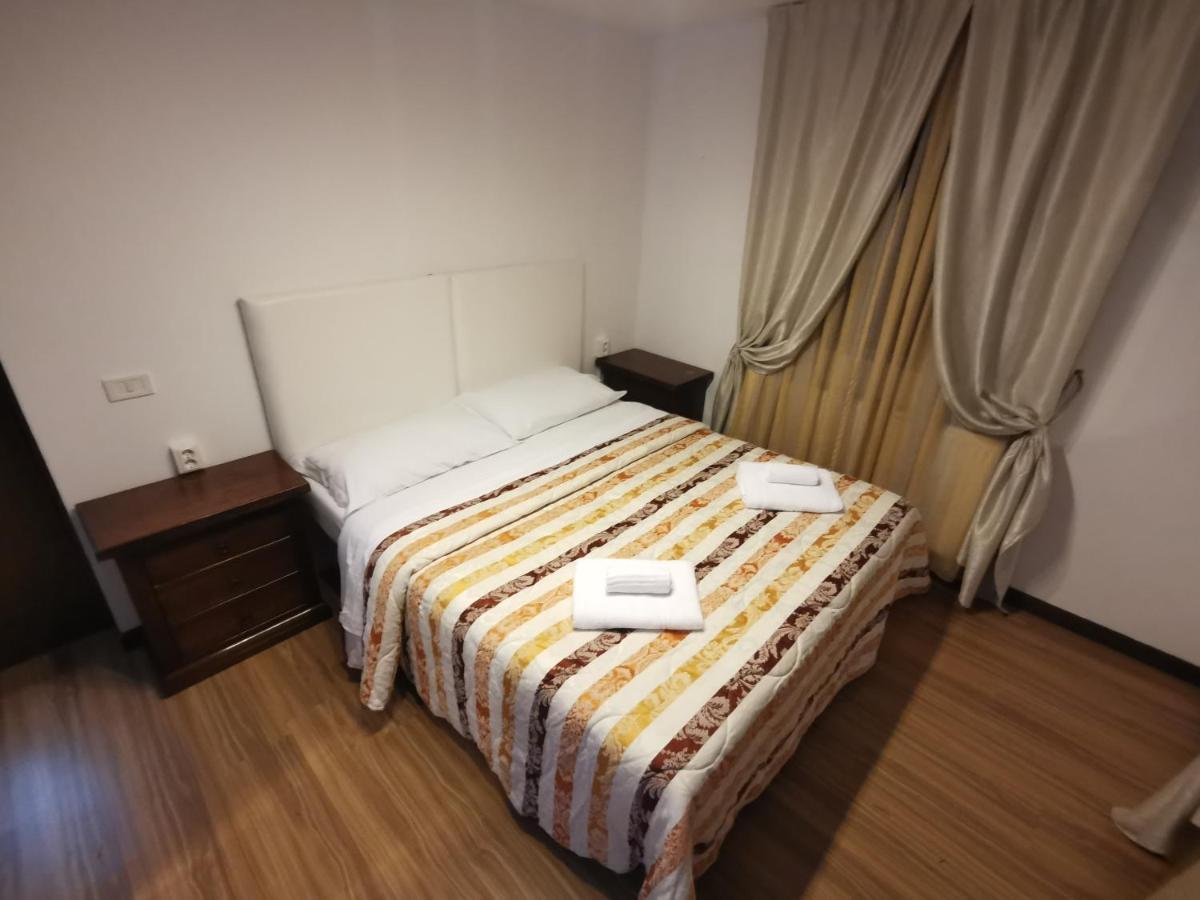 Vila Deal Săcele Exterior foto